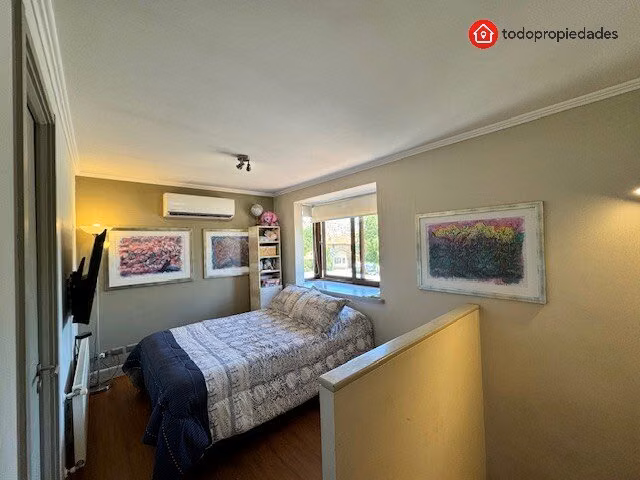 Exclusiva Casa Remodelada en  Condominio Chamisero