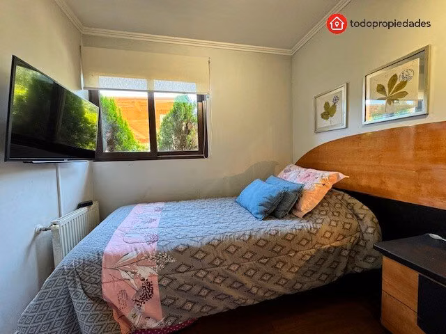 Exclusiva Casa Remodelada en  Condominio Chamisero