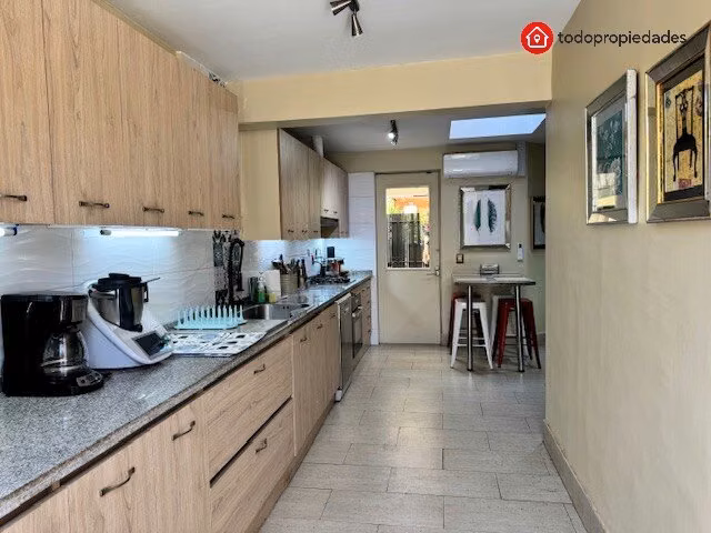Exclusiva Casa Remodelada en  Condominio Chamisero