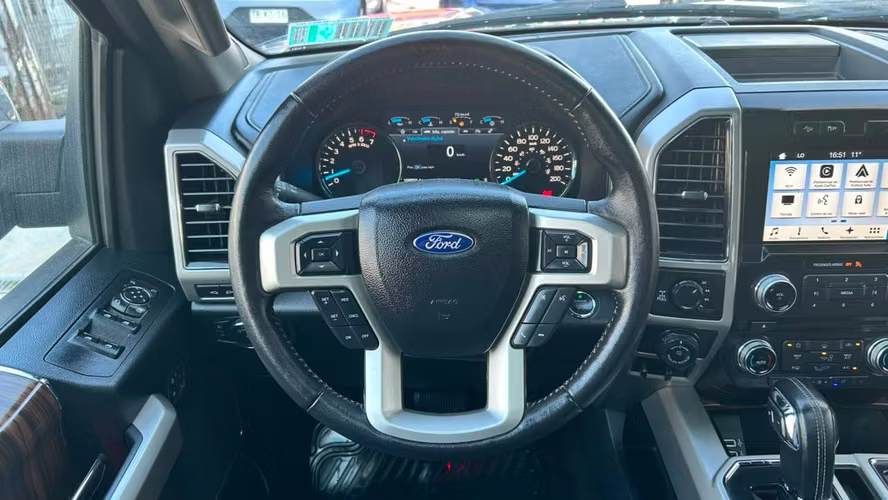 Ford F-150 Lariat Luxury 4x4 5.0 AUT (2018) - Imagen 9