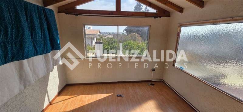 Casa en venta de 4 dorm.3 baños en La Serena