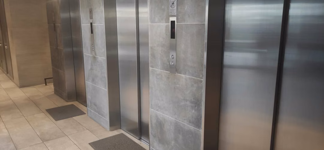 ARRIENDO AMPLIO DEPTO.  NUEVO DE 1D y  1 B MAS ESTAC. Y BOD. EN ÑUÑOA  $510.120 A pasos cuadra de Metro Irarrázaval