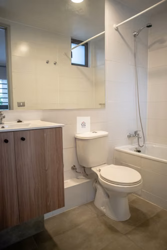 ARRIENDO AMPLIO DEPTO.  NUEVO DE 1D y  1 B MAS ESTAC. Y BOD. EN ÑUÑOA  $510.120 A pasos cuadra de Metro Irarrázaval