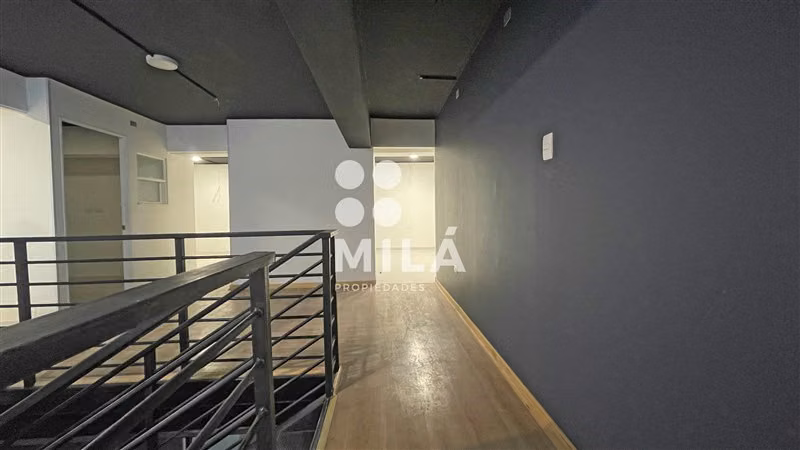 Local Comercial piso 1, amplias instalaciones. Centro