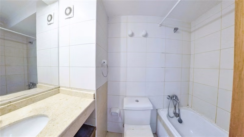 Departamento 3D 2B con 3 terrazas estacionamiento y bodega