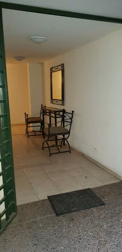 VENTA DEPARTAMENTO PLAZA SAN ENRIQUE 2 DORMITIOROS 1 BAÑO, ESTACIONAMIENTO Y BODEGA