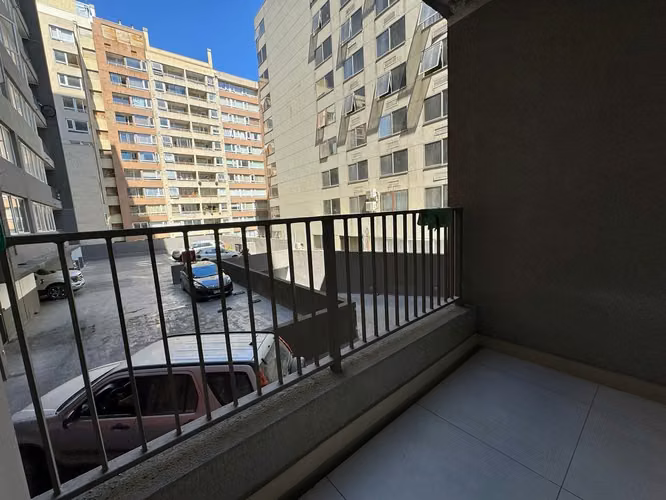 Arriendo dpto Salas esquina Chacabuco NO TIENE ESTACIONAMIENTO