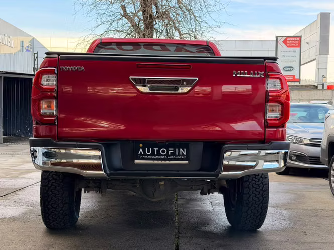 TOYOTA HILUX DX 2.4T 4X2 MECANICO AÑO 2020 UNICO DUEÑO