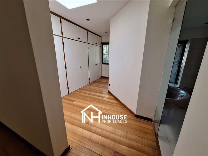 Casa en venta de 5 dorm. en Las Condes - Imagen 11