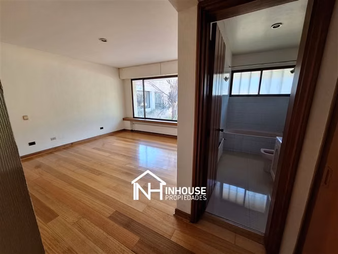 Casa en venta de 5 dorm. en Las Condes - Imagen 14