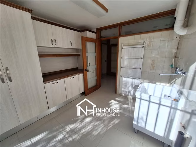 Casa en venta de 5 dorm. en Las Condes - Imagen 6