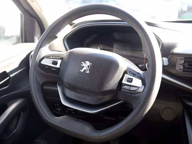 PEUGEOT LANDTREK 2023