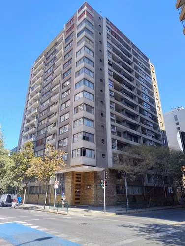 Excelente Oportunidad Metro U. De Chile, Departamento 2d, 1b, Est, Bodega