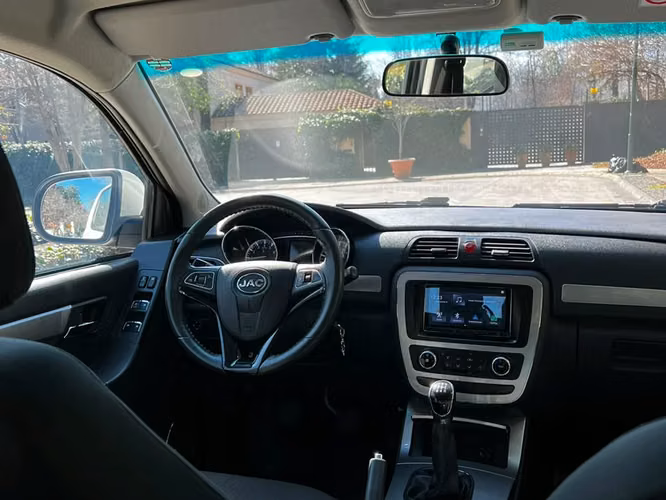 JAC T6 CE 2.0L MT AÑO 2022