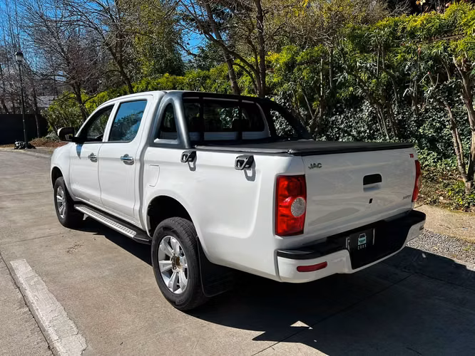 JAC T6 CE 2.0L MT AÑO 2022