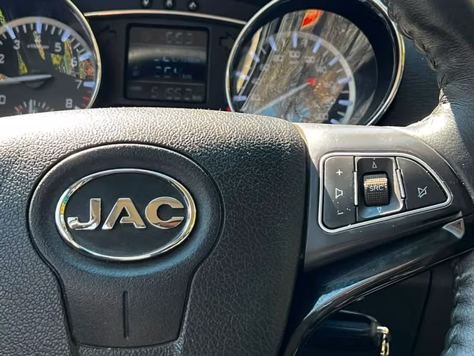JAC T6 CE 2.0L MT AÑO 2022