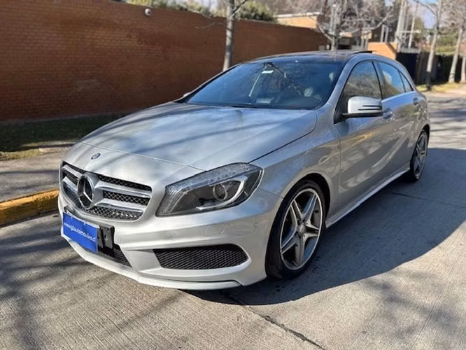 MERCEDES BENZ A 200 BLUEEFFICIENCY AT - 2016 | 2812