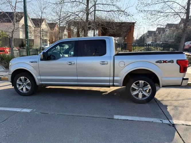 FORD F150 PLATINIUM CC 4X4 3.5 L - 2019 | 4348