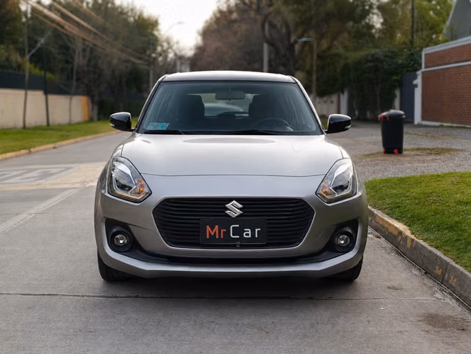 SUZUKI SWIFT 1.2 AT GLX - 2018 | 4349