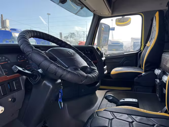 2014 Volvo FH Globetrotter460
