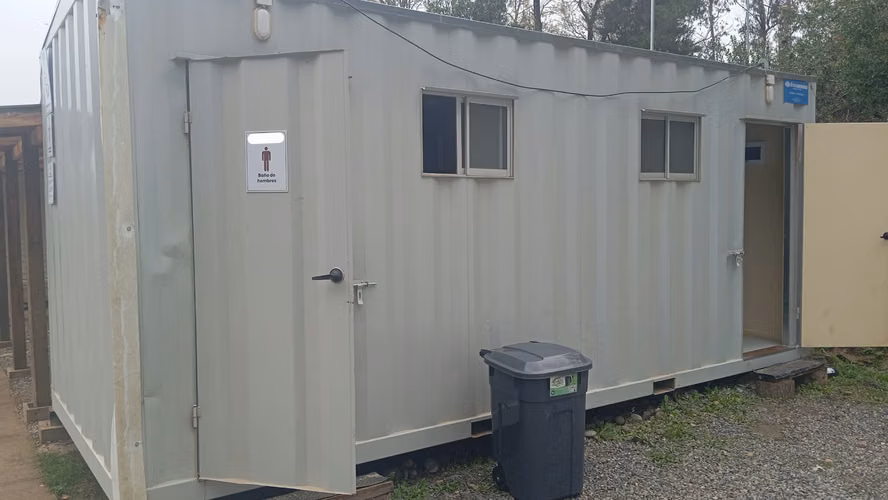 se vende conteiner tipo  baño