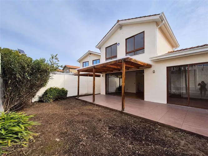 Casa en venta de 3 dorm. en Rancagua