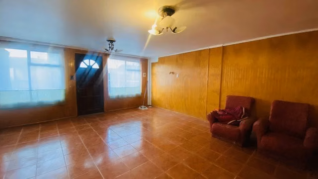 Casa en arriendo de 3 dorm. en Natales