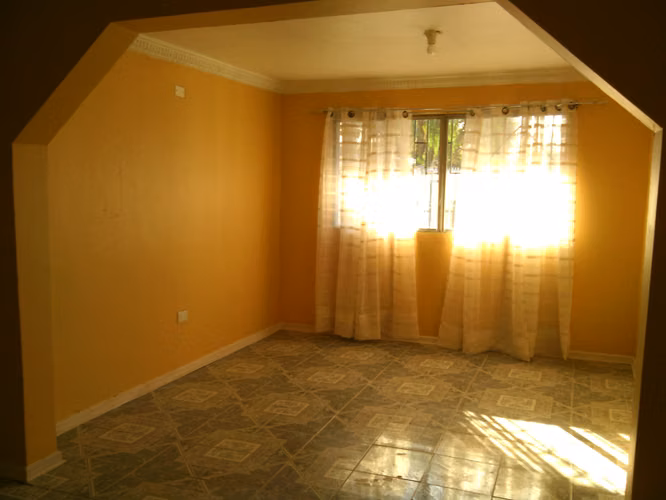 ARRIENDO HABITACION  INTERIOR BAÑO PRIVADO