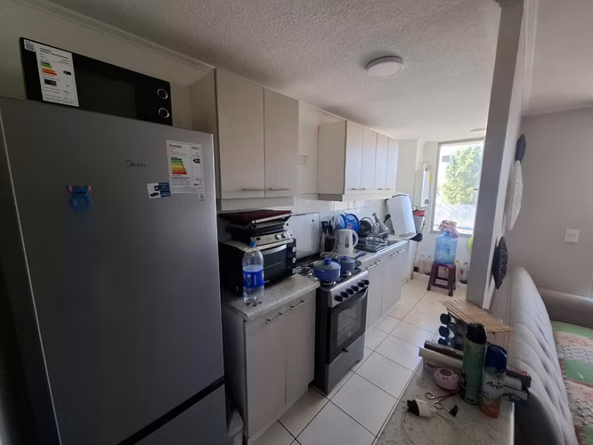 Gran ubicación, metro Lo Cruzat. 3D 1B Condominio San Ignacio