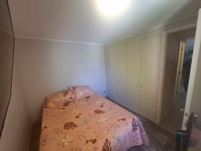 Gran ubicación, metro Lo Cruzat. 3D 1B Condominio San Ignacio