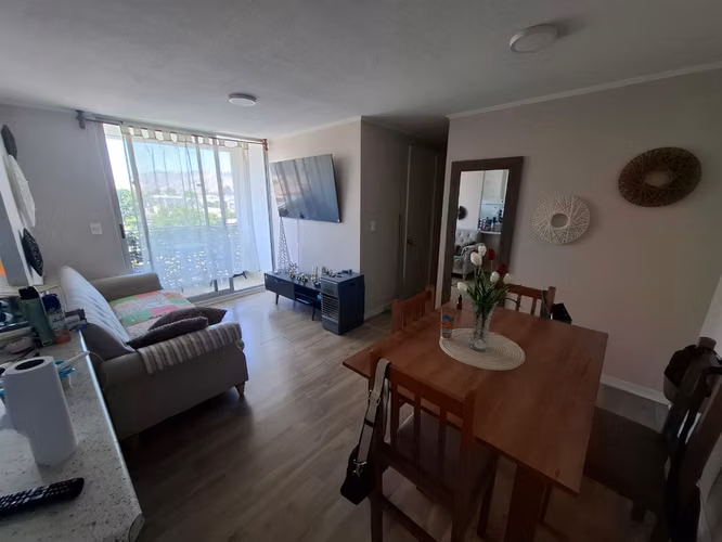 Gran ubicación, metro Lo Cruzat. 3D 1B Condominio San Ignacio