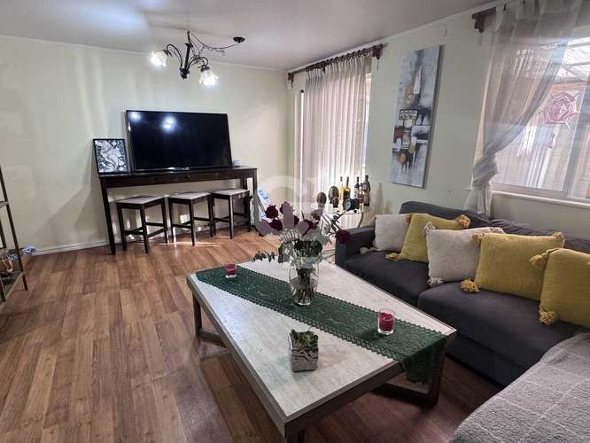 Amplia, luminosa y familiar, 5 D y en Condominio.