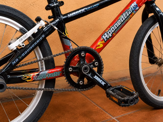 Bicicleta BMX Race HyperNova aro 20 – Excelente estado