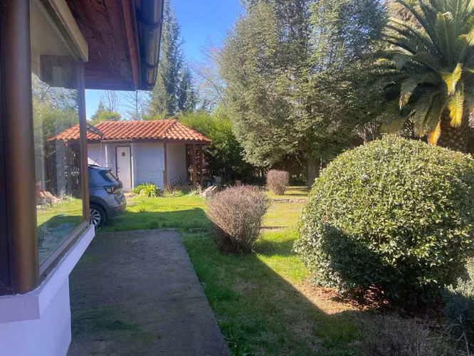 Inversión Ideal en Terreno Amplio (179749)