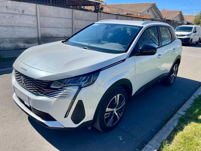 Peugeot 3008 año 2023