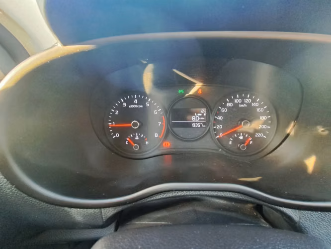vendo Kia Morning 1.0  año 2022 - Imagen 2