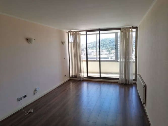 Arrendamos Amplio Y Céntrico Departamento De 4 Dormitorios Temuco!! - Imagen 2