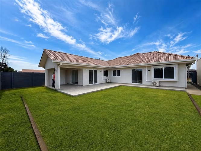 Arrendamos Casa en Condominio en Sector Oriente, Talca