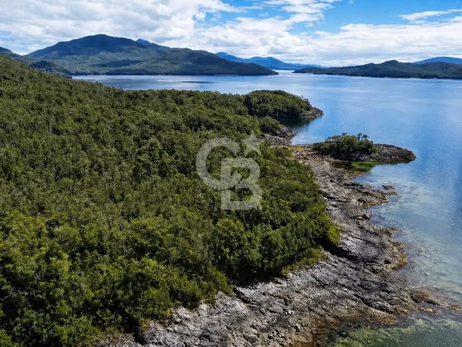 Isla privada en la Región de Aysén - 163 ha - Imagen 12