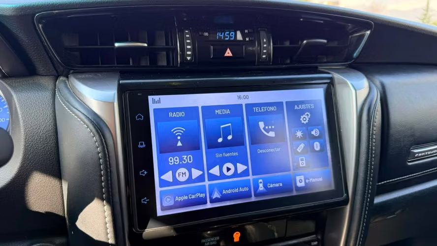 Toyota Fortuner 2.8 SRX TDI DIESEL 4X4 AT 5P (2022)