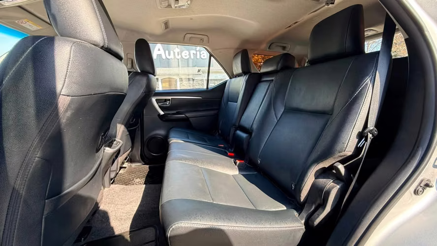 Toyota Fortuner 2.8 SRX TDI DIESEL 4X4 AT 5P (2022)