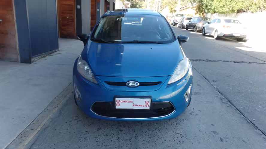 FORD FIESTA 2013 $ 4.190.000.-