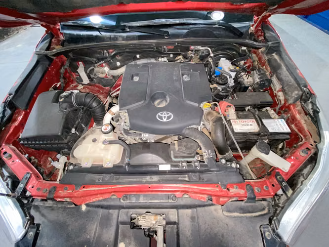 HILUX DX 4X4 SVYC48-SANTIAGO