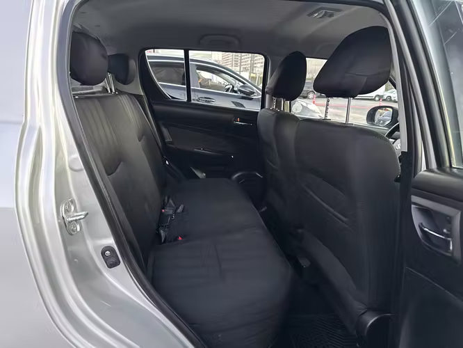 SUZUKI SWIFT GL HB 1.2 AUT 2015