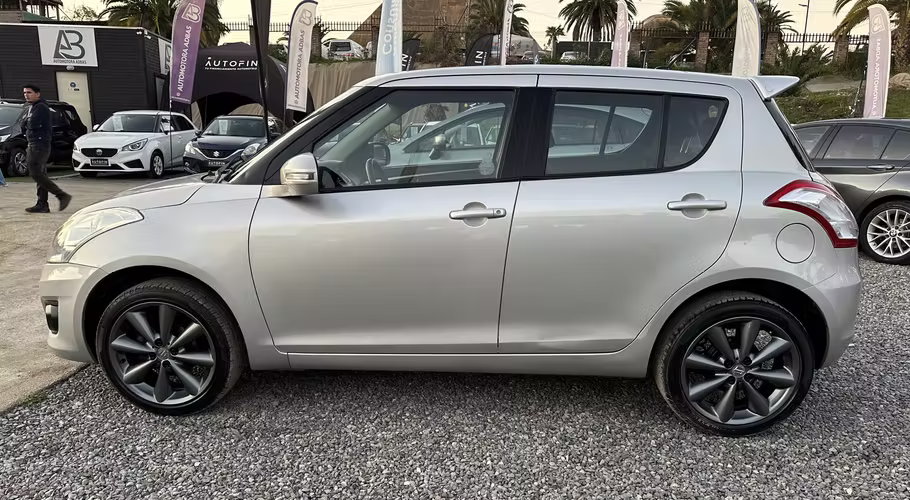 SUZUKI SWIFT GL HB 1.2 AUT 2015
