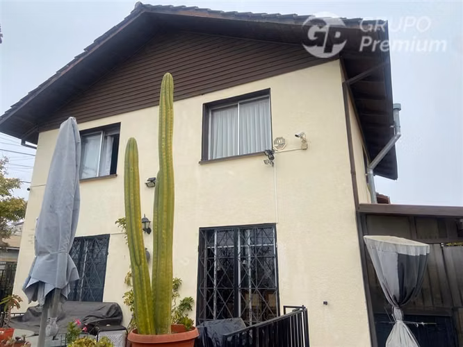 Espectacular casa en venta de 4 dorm. en Viña del Mar