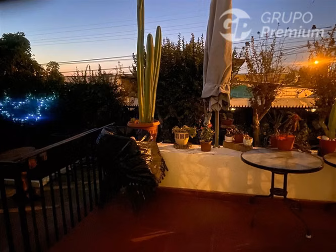 Espectacular casa en venta de 4 dorm. en Viña del Mar