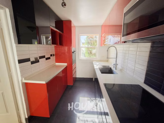 Casa en Avenida Curauma Sur