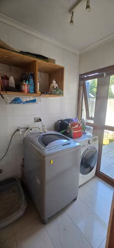 SE ARRIENDA LINDA CASA, 5 DORMITORIOS, VILLUCO, CONCEPCION.
