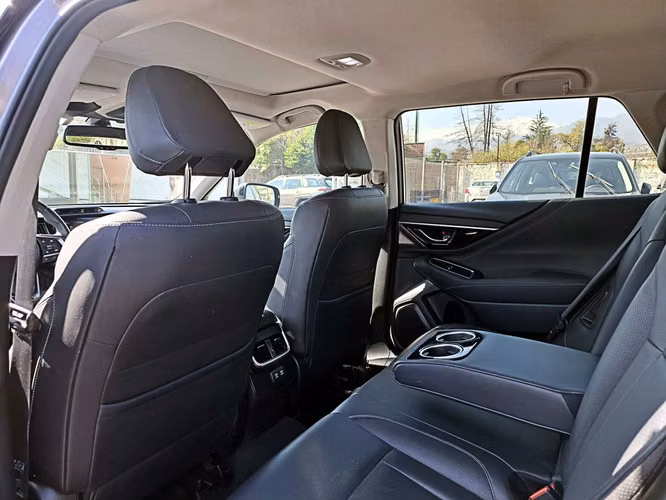 SUBARU OUTBACK 2022